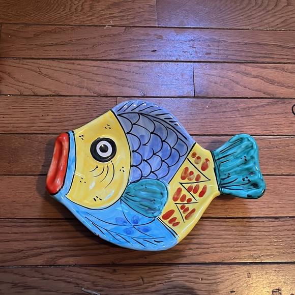 Vintage Vietri Made in Italy Hand Painted Fish Plates/Bowls - Picture 6 of 16